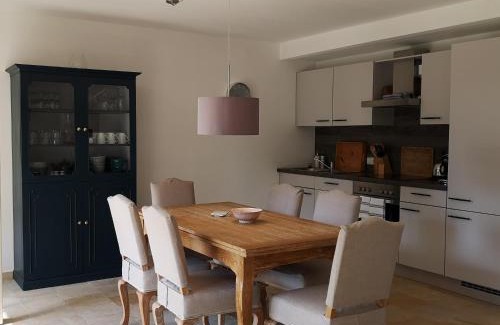 Diessen am Ammersee Apartment | Gutshof Ferienwohnung in Seenähe