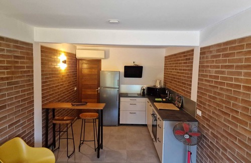 Beau Soleil Apartment | Guyana's brick studio