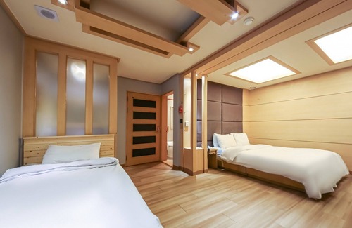 Seo-Gu Hotel | Gwangju Sangmu Shilla