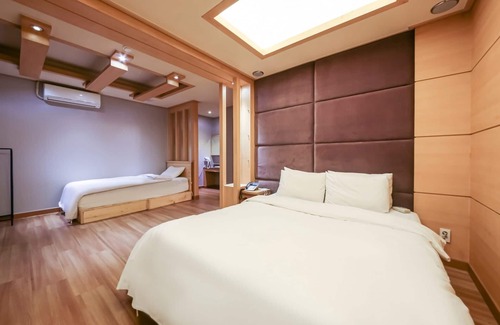 Seo-Gu Hotel | Gwangju Sangmu Shilla