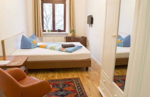 Mitte Bed & Breakfast | Gwuni Mopera B u.B