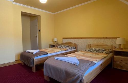 Szekszard House | Gyógygödör Vendégház