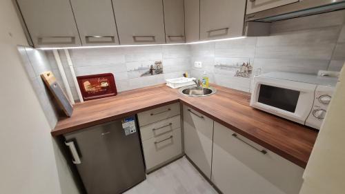 Orszagut Apartment | Gyöngyi apartman