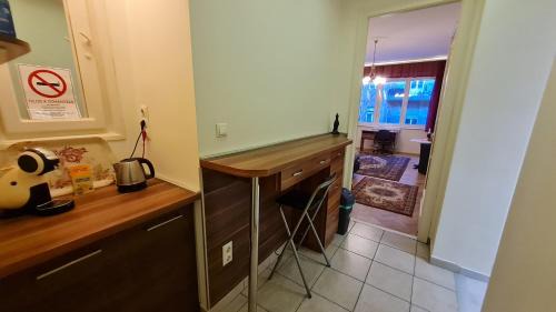 Orszagut Apartment | Gyöngyi apartman