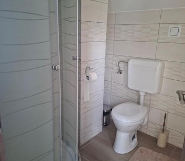 Zalakaros Apartment | Gyöngyvirág Apartmanház