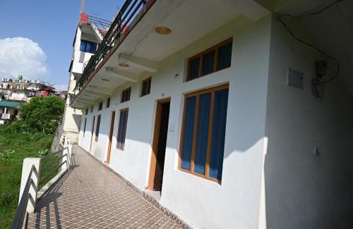 Rajgarhi House | Gyani Home Stay By WB Homes