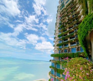 Gelang Patah Apartment | GYDEN STAYCATION #Carnelian Tower Forest City