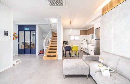 Gyeongju House | Gyeongju Blibli Poolvilla