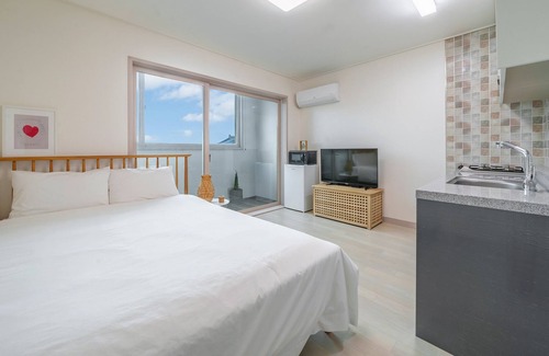 Gyeongju House | Gyeongju Unoiya Pension