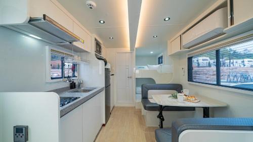 Gyeongju House | Gyeongju Viewdel Caravan Pension