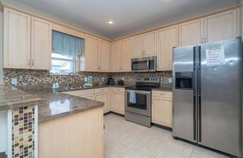 Bel Air House | Gypsy Soul | Bright Home Near Beach & Shops