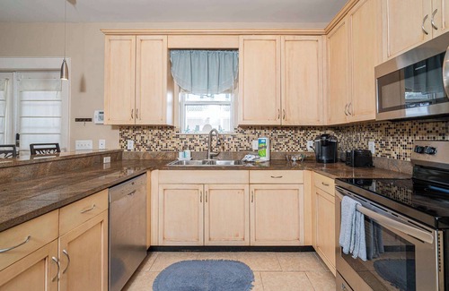 Bel Air House | Gypsy Soul | Bright Home Near Beach & Shops