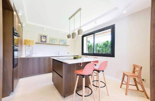 Mougins Villa | Häuser & Villen für 12 Personen