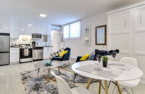 Villeray Apartment | Hôtel à la maison - The Villeray Nest