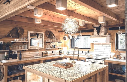 La Malbaie House | Hôtel à la maison - Villa le Pôle Nord
