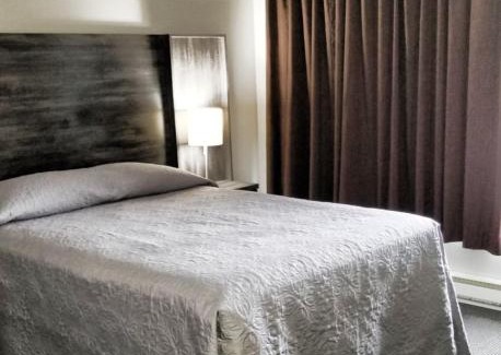 Amos Hotel | Hôtel Écono-One