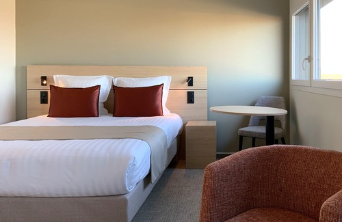 La Chapelle-Saint-Luc Hotel | Hôtel AKENA TROYES - La Chapelle-Saint-Luc