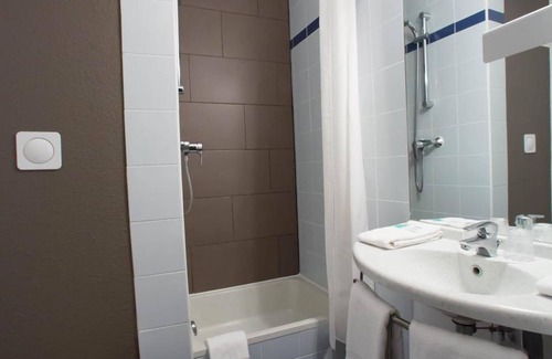 Sainte-Luce-sur-Loire Hotel | Hôtel AKENA Nantes