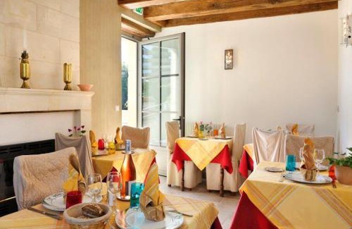 Saint-Michel-sur-Loire Hotel | Hôtel Auberge de la Bonde logis