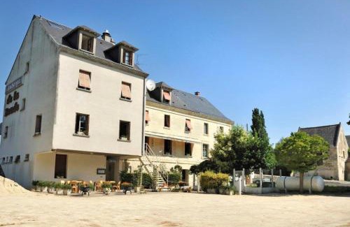 Saint-Michel-sur-Loire Hotel | Hôtel Auberge de la Bonde logis