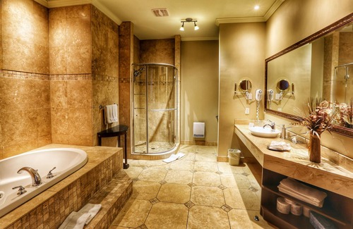Brossard Hotel | Hôtel Brossard