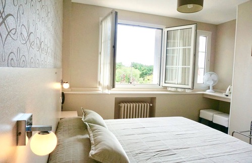 Chisseaux Hotel | Hôtel Clair Cottage