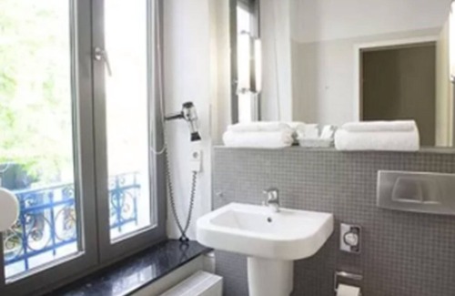 Esch-sur-Alzette Hotel | Hôtel de la Poste