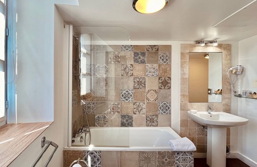 Bayonne Hotel | Hôtel des Basses Pyrénées