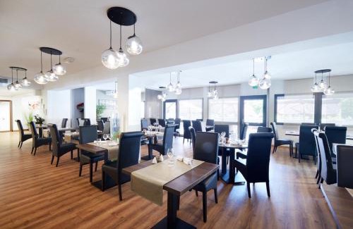 Claix Hotel | Hôtel des Trois Massifs