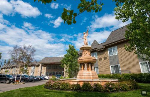 Pointe-au-Pic Hotel | Hôtel et Pavillons Le Petit Manoir du Casino