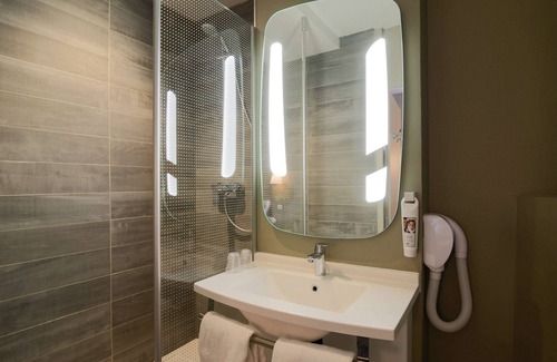 Montauban Hotel | Hôtel ibis Montauban