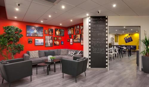 Colombier - Champ de Mars Hotel | Hôtel Kyriad Rennes Centre Gare