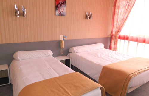 Thiezac Hotel | Hôtel l'Elancèze
