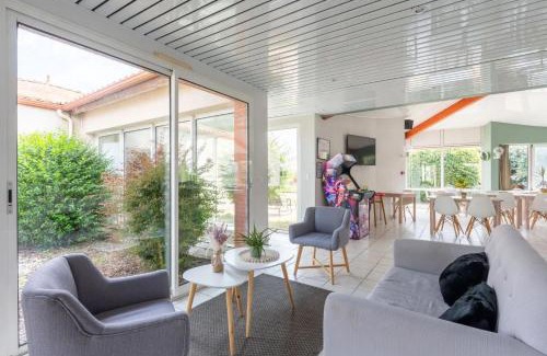 Chambretaud Hotel | Hôtel La Petite Auberge