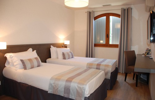 Generargues Hotel | Hôtel La Résidence des 3 Barbus
