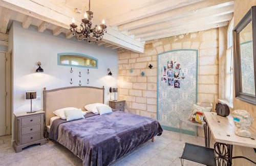 Villeneuve-les-Avignon Hotel | Hôtel La Suite