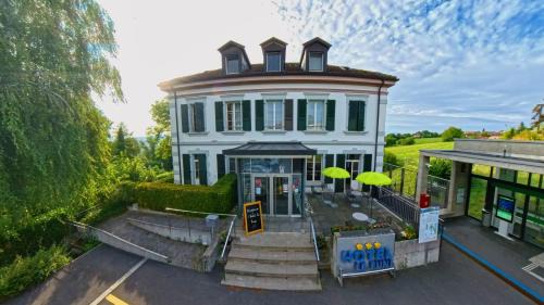 Cossonay Hotel | Hôtel Le Funi de Cossonay