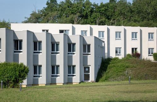Blyes Hotel | Hôtel Le Riccoty
