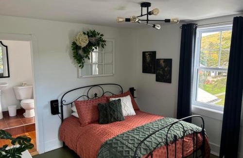 Saint Irenee Hotel | Hôtel Le Rustique