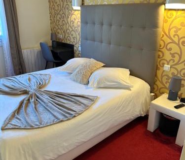 Aurillac Hotel | Hôtel Le Square