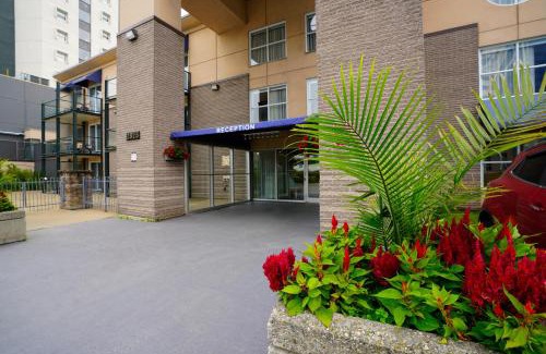 Sainte-Foy-Sillery-Cap-Rouge Hotel | Hôtel Lindbergh par JARO