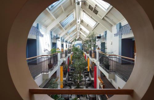 Sainte-Foy-Sillery-Cap-Rouge Hotel | Hôtel Lindbergh par JARO