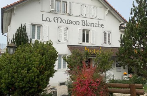 Pomy Hotel | Hôtel Maison Blanche