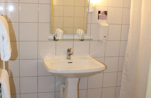 Pau Nord Hotel | Hôtel Montilleul