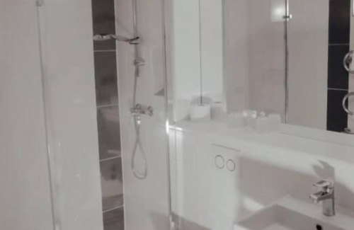 Plaisir Hotel | Hôtel Pavillon des Gâtines