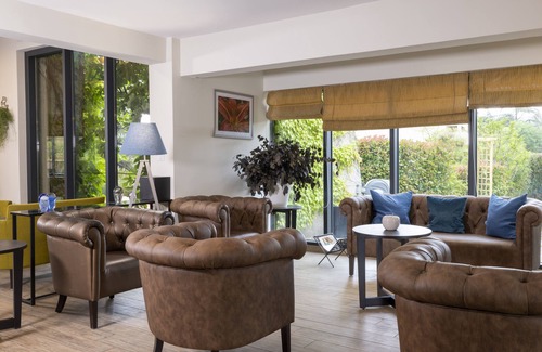 Greoux-les-Bains Hotel | Hôtel - Résidence Lou Paradou