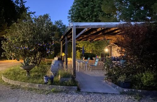 Etauliers Hotel | Hôtel Restaurant Le Relais de l'Estuaire