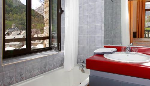 Gavarnie-Gedre Hotel | Hôtel Vignemale