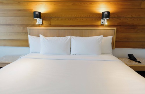 Sept-Iles Hotel | Hôtels Gouverneur Sept-Îles