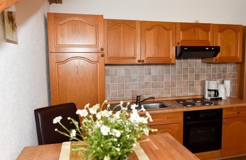 Traitsching Apartment | Hübsche Mansarden-FeWo (30qm) mit Dachgauben für 1-2 Personen